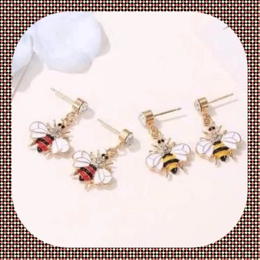 So Adorable Bumblebee Earrings  Yellow/Black   Red/Black