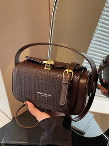 Personalized woven pattern small square bag with niche design, Fashionable shoulder bag, versatile shoulder bag for casual commuting, multifunctional crossbody bag, suitable for parties and shopping, Flap crossbody purse, Pu Leather Bag