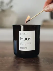 Haus Candle