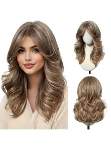 Women's brown wig, shoulder-length layered wig with curtain bangs, golden brown wig, heat-resistant fiber wig, suitable for everyday cosplay.