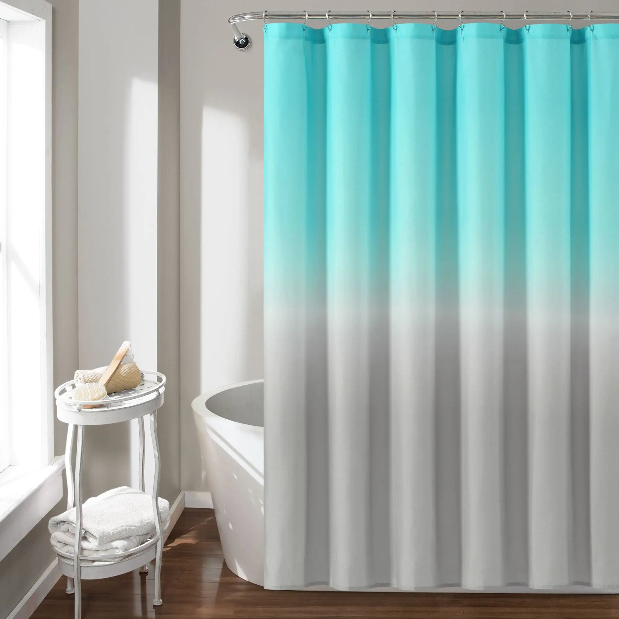 Lush Decor Umbre Fiesta Aesthetic Printed Shower Curtain - Bathtub-Friendly Bathroom Accessory with Colorful Gradient Design, Home Supplies Shower Curtains
