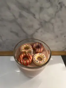 12oz Glazed Doughnuts candles