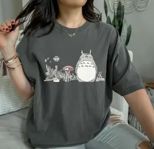 Cute My Neighbor Totoro Raining Scene T-Shirt, Mei Satsuki Totoro Shirt, Studio Ghibli T-Shirt, Hayao Miyazaki Tee, Studio Ghibli Gifts Idea