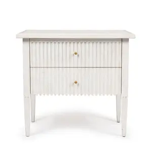 Aldo Artful Traditionalist Accent Chest with Knob Handles