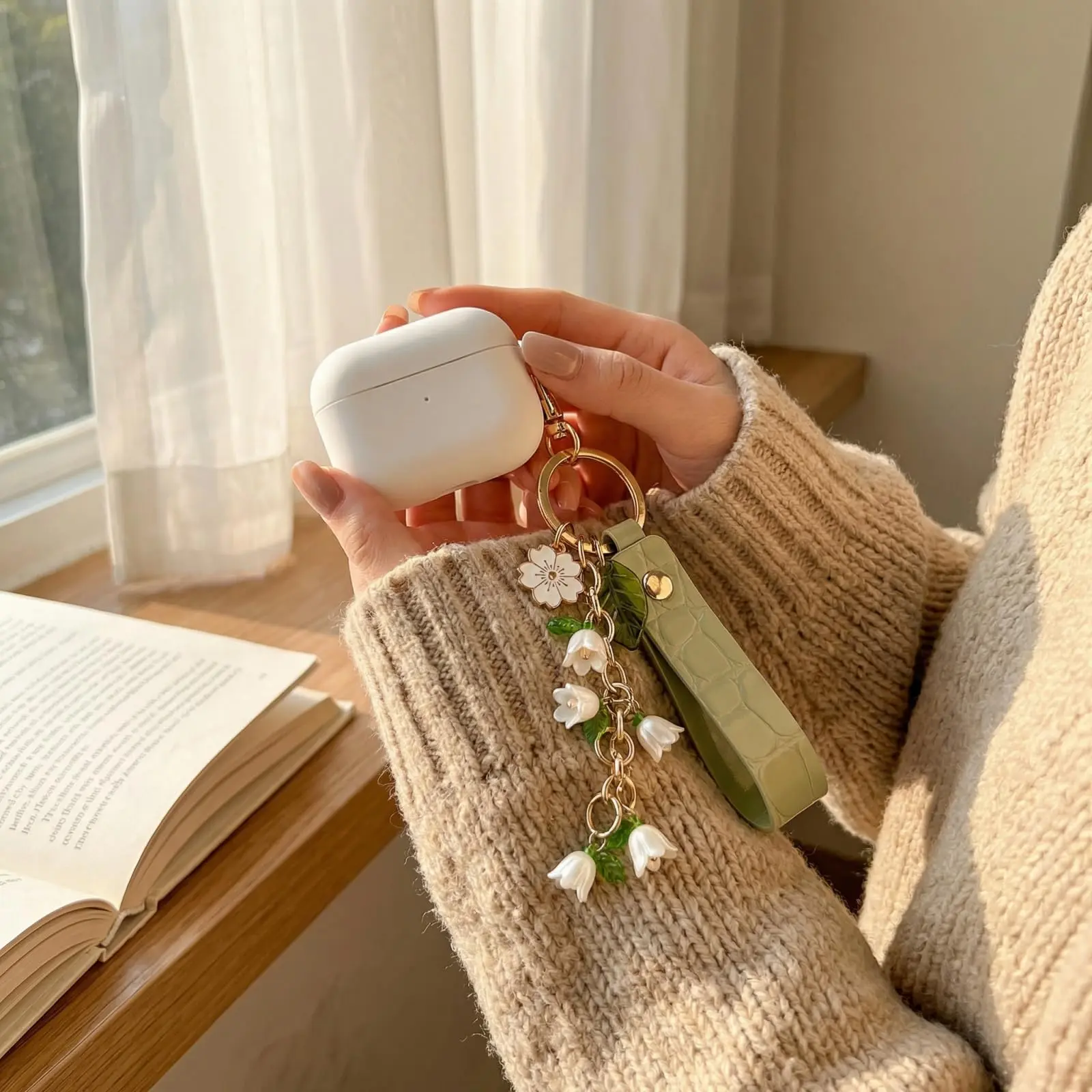 Vintage Lily of the Valley Oblong Croc Leather Keychain - Women's Bag Purse Charm Pendant, Alloy+Leather, 4 Blossoms, Layered Flowers Mini Bunch Preserved Blooms, Bestie Friendship Gift