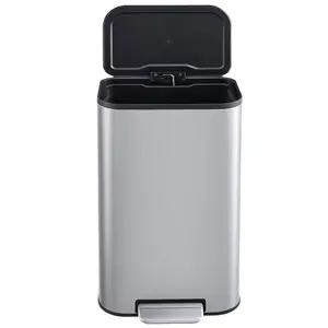 8 Gallon 30L Stainless Steel Kitchen Trash Can with Step Pedal, Fingerprint Resistant Finish & Soft Close Lid, Includes Removable Inner Bucket for Home, Office & Commercial Use