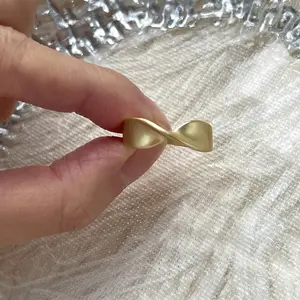 Thick Mobius ring, Infinity loop ring, Engagement promise ring, Dainty infinity ring, Gold mobius ring, Chunky rings, Wide band ring, y2k