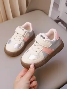 Girls' Silver Color Low-Top Sneakers, Trainers, Soft Sole Fashion Tennis Shoes for Kids, Casual Comfortable Daily Wear