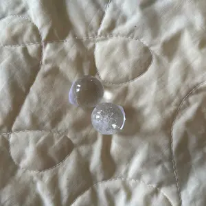 Clear quartz spheres