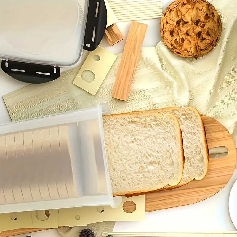 1-Pack Sealed Plastic Bread Box - Rectangle Food Storage Container with Inner Divider, Transparent View for Kitchen Organization