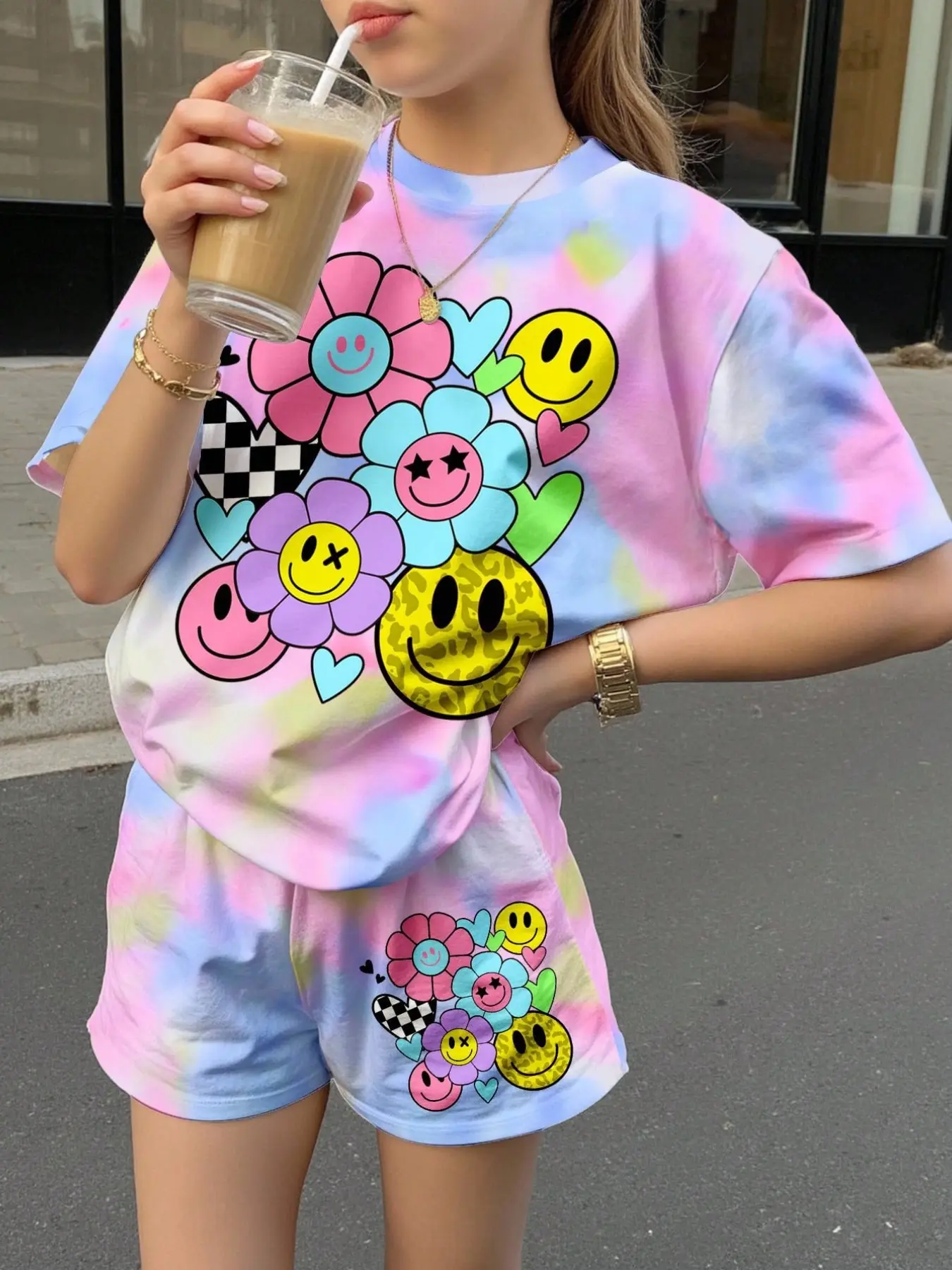 Girls' Summer Fashion Casual Set, Summer Outfits Set, Gradient Tie-Dye Print Letter T-Shirt & Shorts, Loose-Fitting for Outdoor Wear, Floral Print Set
