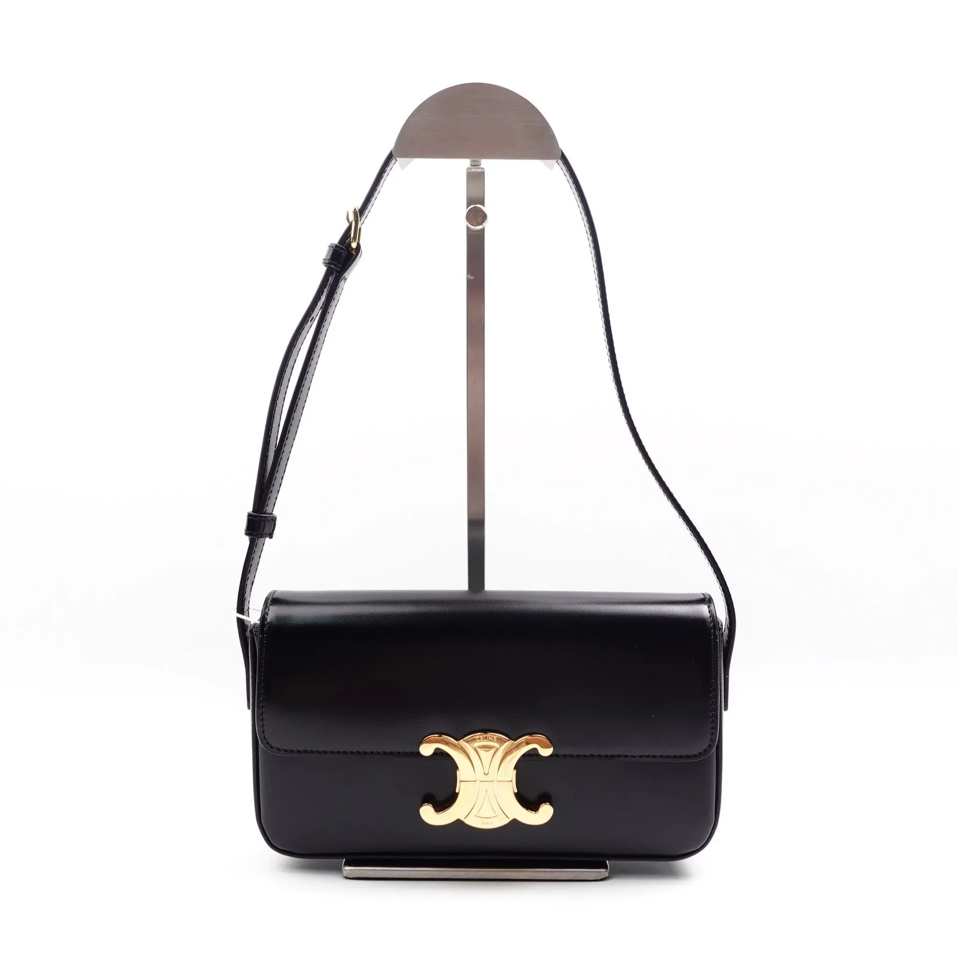 Pre-owned Celine smooth calfskin Shoulder Bag Triomphe Black T10421979