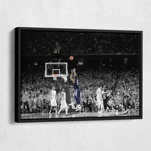 Kris Jenkins Buzzer Beater Villanova vs. North Carolina Wall Art Home Decor Framed Poster Print POSTER