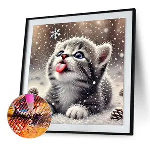 2026 new design creative 1 piece  snowflake animal kitten DIY diamond embroidery set. Gem art with diamond crafts, suitable for beginners and adults, suitable for home bedroom entryway study bathroom wall decoration painting holiday gift.