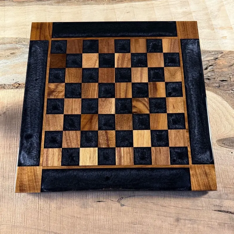 Black Onyx Walnut Chess Board (INCLUDES PIECES)