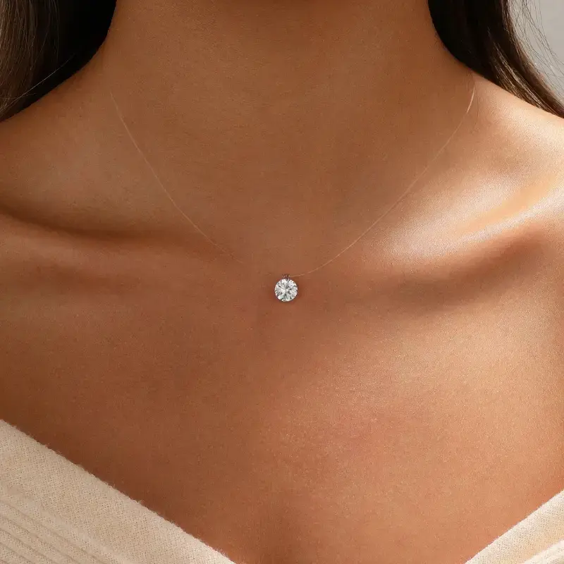 Goldfish Shape Necklace for Women, Elegant Plastic Chain with Bling Diamond Inlaid Zircon Pendant, Adjustable Length for Daily Wear, Fishing Line