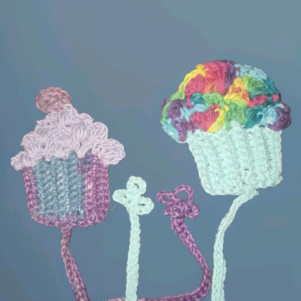 Crochet Cupcake Bookmark - Colorful Design with Fun Twist, Perfect for Saving Places and Enjoying Cupcakes