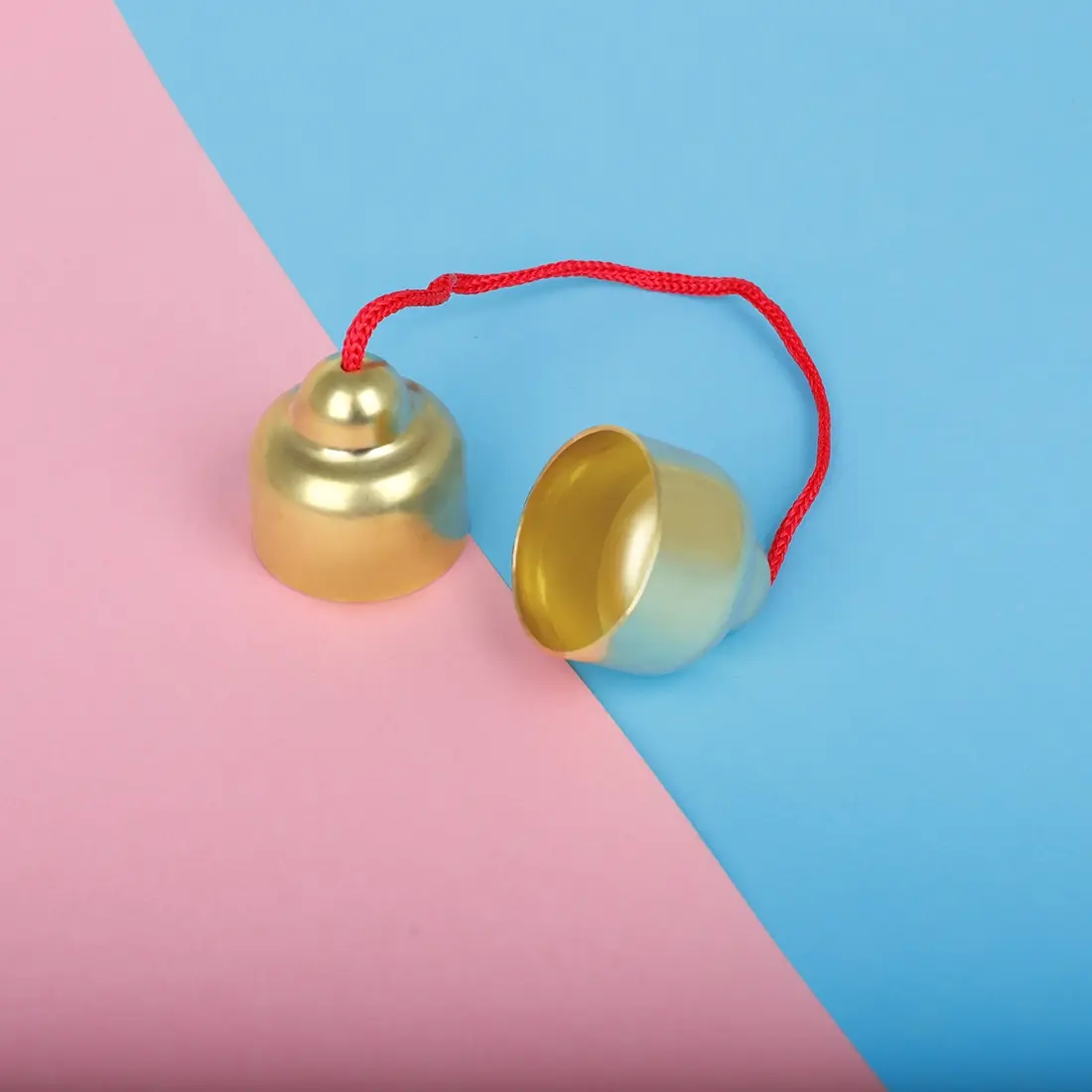 Sy-97 Medium Size Copper Bell, Loud Sound, Perfect for Ceremonies and Decorations, High-Quality Material, Durable Design