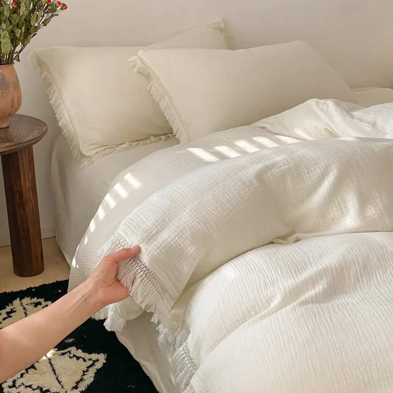 Cotton-like Soft with Tassels, French Lady Style, Includes 1 Duvet cover + 2 Pillowcases, Cloudy Skin-Friendly Fabric, Breathable Duvet Set, No Core, Duvet Cover Sets
