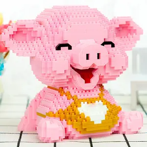Cartoon Pig Design Building Blocks, Building Block Sets, Cute Animals Assembly Toys for Teens & Adults, Creative Home Desktop Decorations for Gift