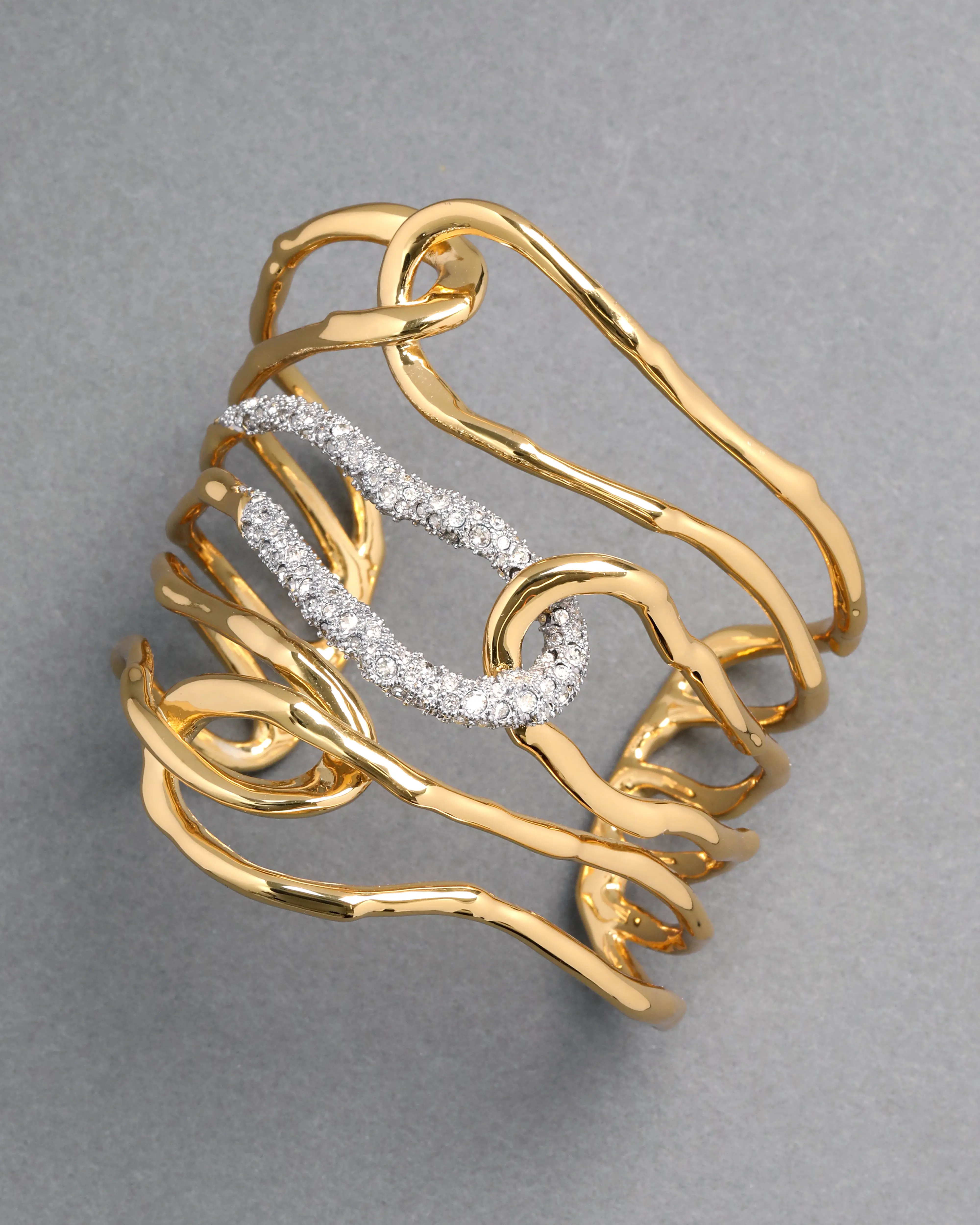 Solanales Large Twisted Cuff Bracelet - Gold