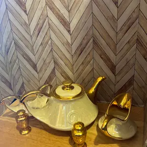 Antique Gold trim 5-pc Tea Set