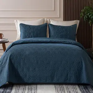 Queen Bedding Set, Soft Navy Bedspreads Queen Full Size for All, 3 Pieces Lightweight Geometric Star Pattern Coverlet