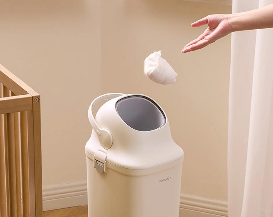 Diaper Pail – Odor-Locking Waste Disposal for the Modern Nursery Designed for parents navigating the daily realities of diaper changes, this diaper pail transforms how nurseries manage waste. DP01