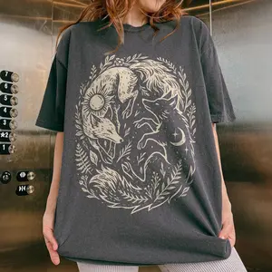 Comfort Colors Fox Yin Yang Shirt, Sun Moon T-shirt, Mystical Animal Graphic Shirt, Dark Academia Naturecore Aesthetic Tee Celestial
