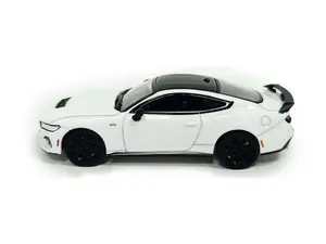 2024 Ford Mustang - Oxford White (GL Muscle Series 30) Diecast 1:64 Scale Model - Greenlight 13370F