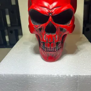 Crimson hitch cover Crimson hitch cover