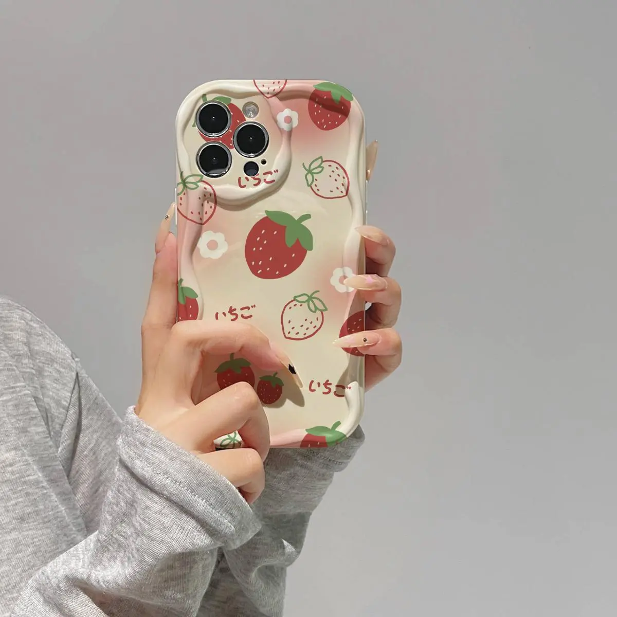 Strawberry Pattern Phone Case, Anti-fall Fully Edged Mobile Phone Protective Cases, Shockproof Cellphone Cover Compatible with iPhone 16 Pro X XS MAX 11 12 13 14 15 Plus Series Case