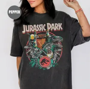 Jurassic Park Vintage Shirt - Dinosaur Raptor Design, Crewneck, Oversize Fit, Casual Summer Wear, Movie Shirt for Jurassic World, Comfort Colors & Gildan Tee