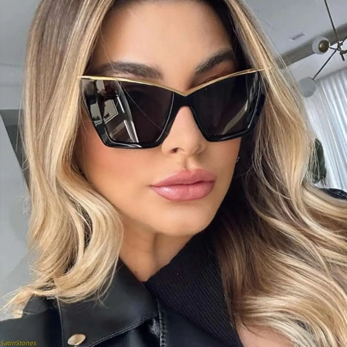 2026 New Chic Women's Semi-Rimless Cat Eye Metal Edge Sunglasses - Eye-Shaped Frames, Oversized Euro-American Ins Hip Hop Style, High-End Cross-Border Accessory with Blue Light Blocking Natural Lens, Chic Women's Sunglasses, Eye-Shaped Women's Sunglasses