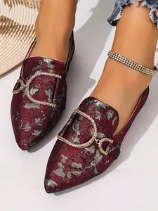 Women's New Floral Embroidered Slip-On Flats, Soft Sole, Anti-Slip, Durable, Fashionable, Casual All Season Shoes