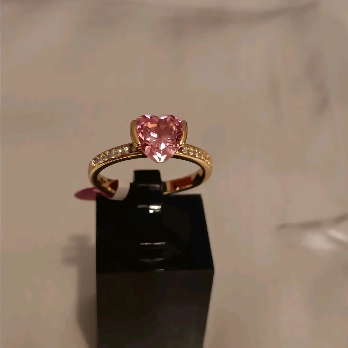 Beautifull Ring Gold Plated, Diferent Zise