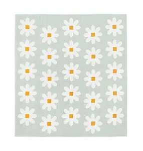 Fresh as a Daisy Quilt Pattern | Pen and Paper Patterns