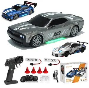 1:24 Remote Control Drift Car, 1 Box 2.4G 4WD Remote Control Car with Light & Tires, Drifting Tires Racing Sport Toy Cars