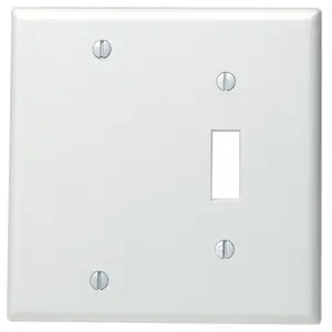 Leviton White Single Gang Toggle & Blank Wallplate