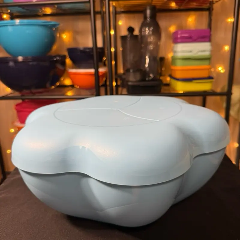 Tupperware Floresta Bowl Light Blue