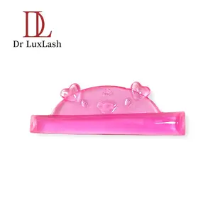 8Pcs Drluxlash Piink pig Style Eyelash Perm Pads Cute Bear Design Lifting Lashes Rods Shield 3D Eyelash Curler Accessories Applicator Makeup Tools 4 Pairs - Oil-Free, No Power Supply Needed, Battery-Free Lash Lift Shield Set in Jelly Colors