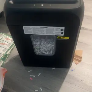 Bonsaii  6-Sheet Crosscut Paper Shredder P-4 High-Security for Home Office with Handle for Document Mail Staple Clip 3.4 Gal Wastebasket Fathersdaygift Mechanical