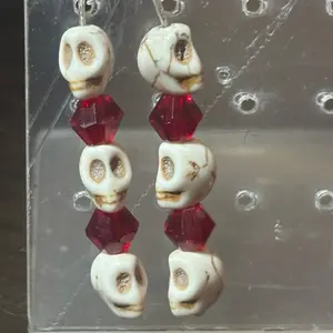 Red Beaded Skull Halloween Earrings with Red Ruby Gems - Spooky Vibes & Unique Design for Halloween Parties