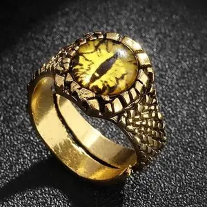 This men's vintage-style open ring features a three-dimensional dragon eye design, a dragon scale texture, and an antique finish. It's a unisex gothic ring suitable for everyday wear, parties, and gatherings, and also makes a perfect holiday gift.