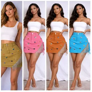 Short Skirt with Stones and Decorative Shines - Stylish and Trendy