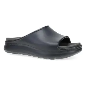 Devyn Black Molded