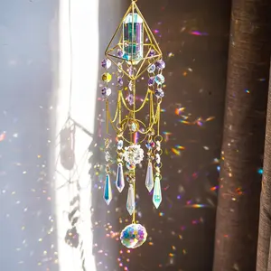 Creative Sun Catcher, Crystal Prisms Suncatcher, Window Hanging Pendant, Glass Prisms Decor, Wind Chime Windchimes Rainbow Sun Catcher for Home Garden Porch Decoration