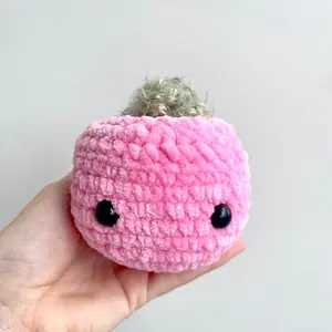 Plushie Pipes Medium - Bubble Gum