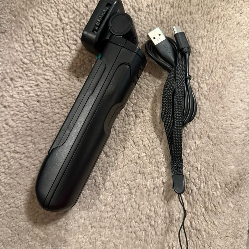 Mini empuñadura de disparo y trípode con obturador remoto inalámbrico para Sony ZV-E10 ZV-1 A7SM3 A7C A7RIV 9 7RIV 7RIII 7III RX0II RX100M7 cámara para foto fija y grabación de video