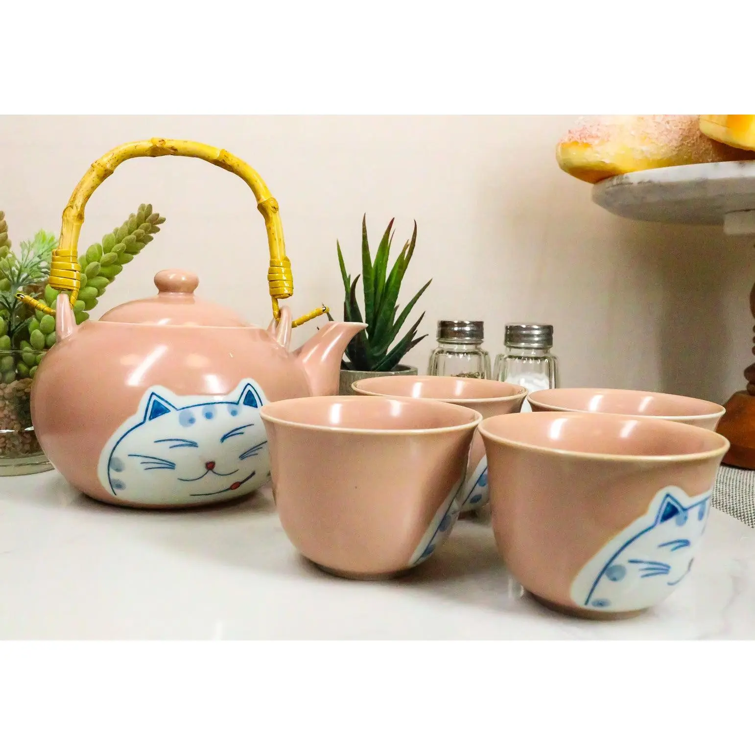 Ebros Auspicious Maneki Neko Lucky Fortune Cat Pink Ceramic Tea Set Teapot And 4 Cups